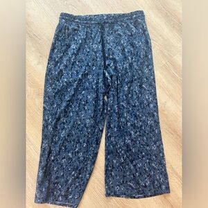 Brooklyn pants from Ahleta. Size 16